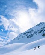 Enjoy the mountains in one of the top-skiing&nbsp;areas Soelden or Obergurgl/Hochgurgl!