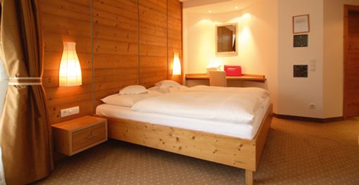 Almesberger - ca. 38 m² Top-Zimmer mit Exklusivausstattung!