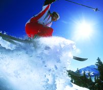 Enjoy 4 nights for the price of 3! Including a 3 day ski pass!